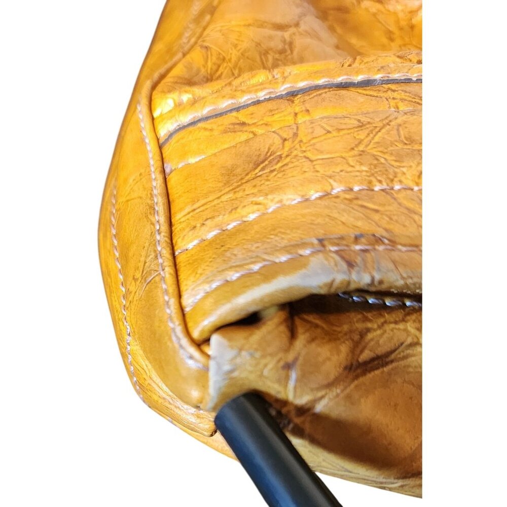 VTG Kathy Van Zeeland Yellow Faux Leather Shoulder Bag W/ Silver Tone Hardware - Picture 10 of 11
